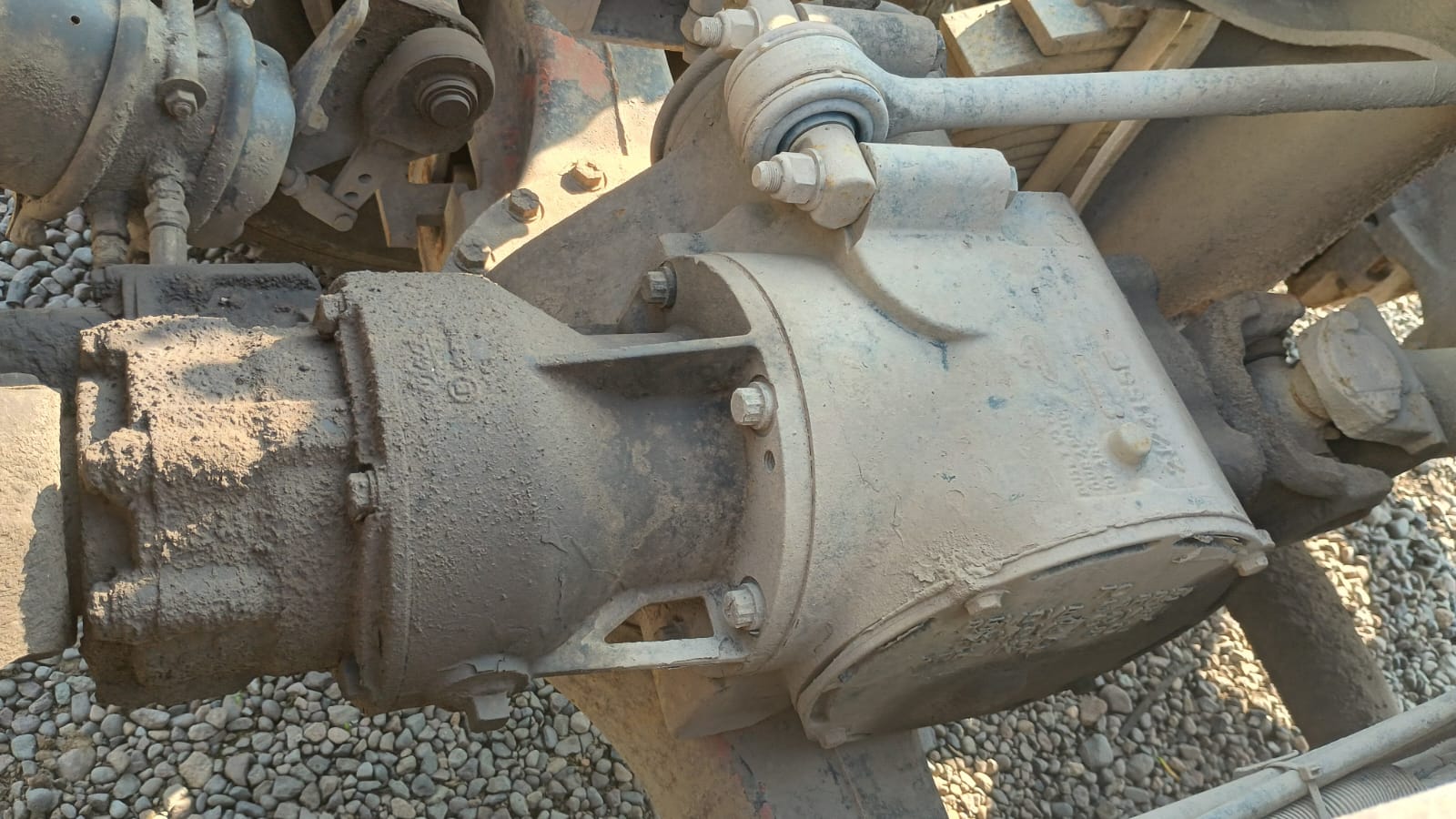 QUINTA RUEDA Mack GU 813 2009  USADA  EN DESARME